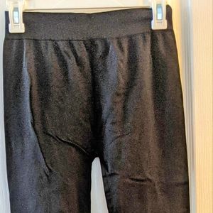 Ladies black leggings